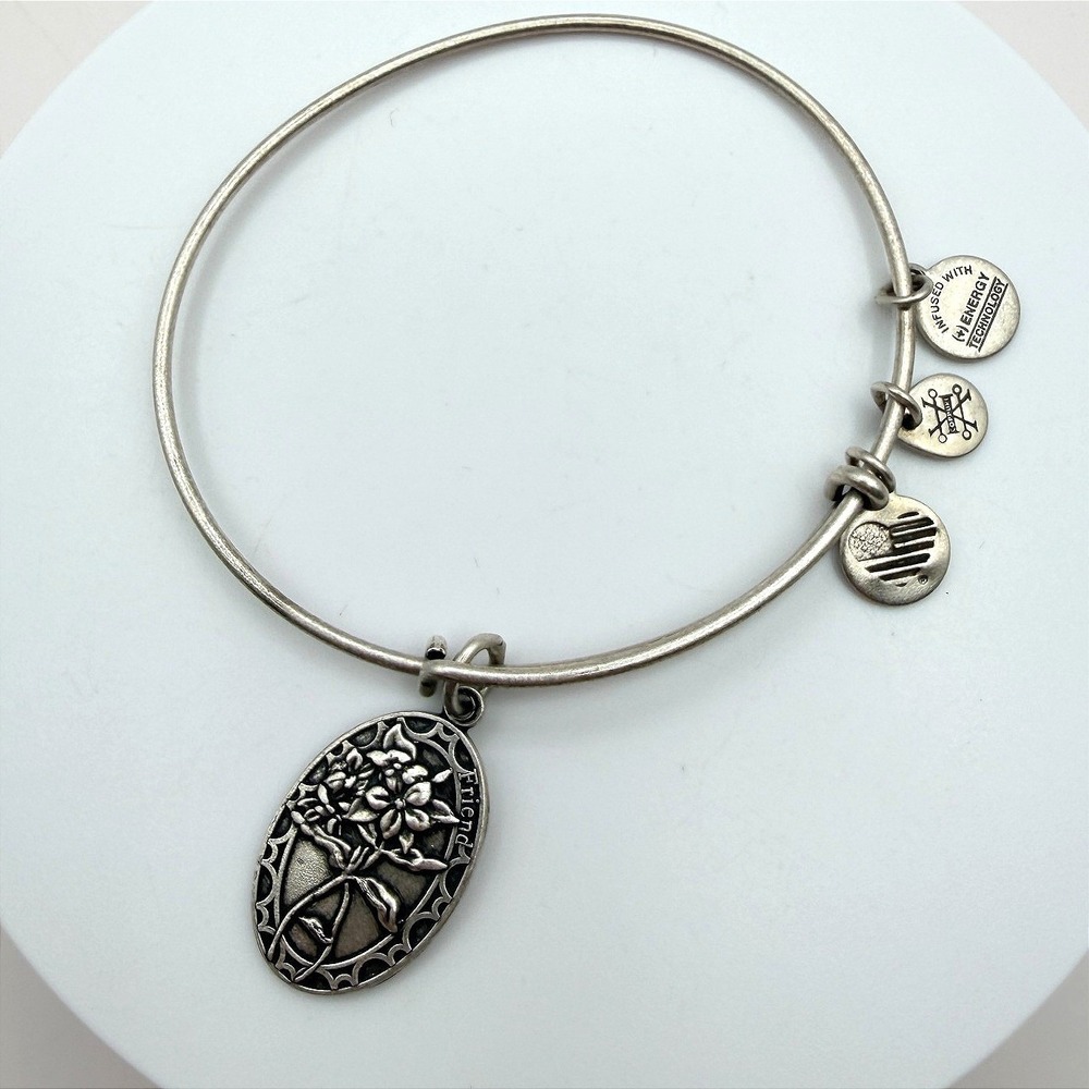 Vintage Y2K Silver Tone Friend‎ Floral Bangle Bracelet Women's Classic Jewelry